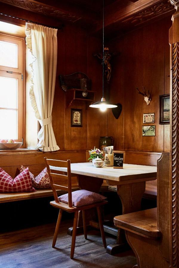 Gasthof-Hotel Dannerwirt Flintsbach Bagian luar foto